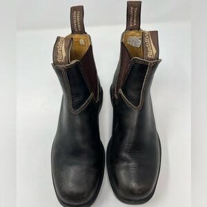Brown Leather Square Toe Blundstone